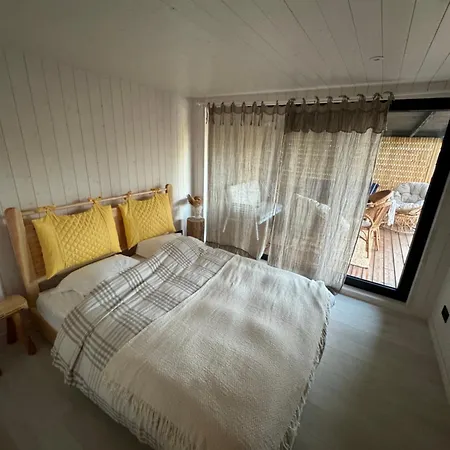 Olisi Tiny House Skulte (Limbazi)